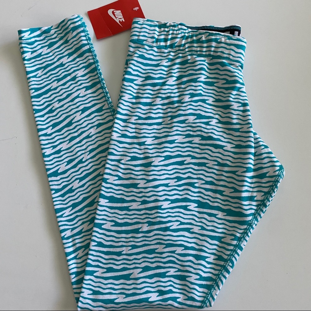 Nike Women’s Leggings
